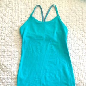 Cute Ivivva Tank Size 8 in Turquoise- Pink on inside